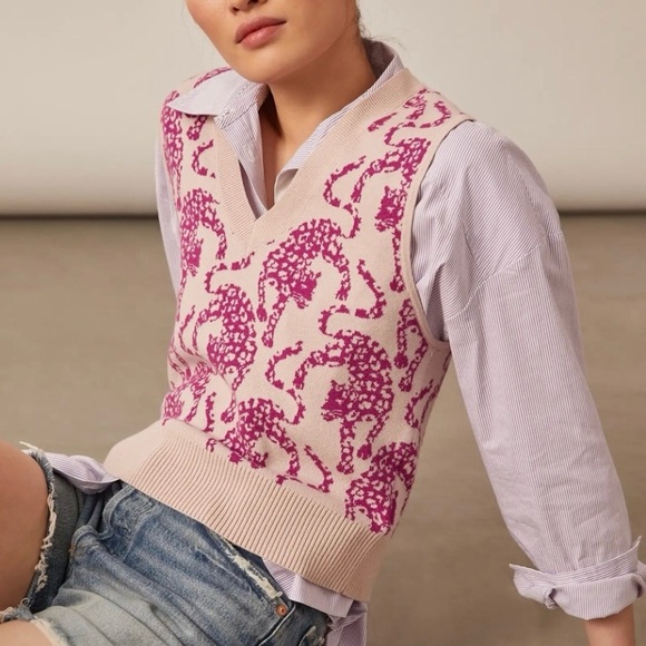 Anthropologie Maeve Jacquard Sweater Vest V Neck Pink Jaguar Cat Print XS - Picture 2 of 15